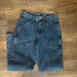 Old Navy Women's Relaxed Blue Jeans